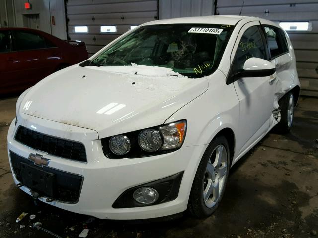 1G1JE6SB2E4201236 - 2014 CHEVROLET SONIC LTZ WHITE photo 2