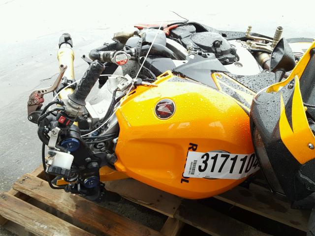 JH2PC40H1DK000044 - 2013 HONDA CBR600 RR TWO TONE photo 5