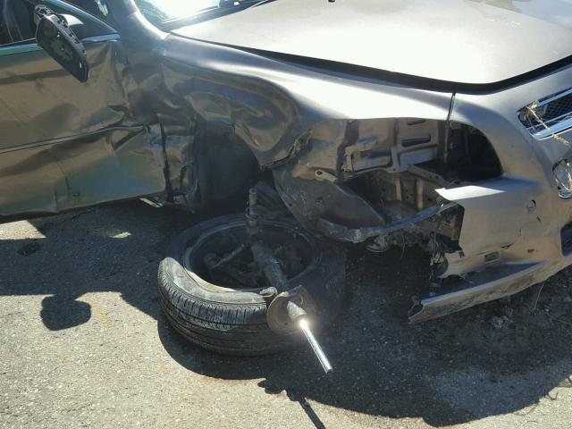 1G1ZC5EU7BF387341 - 2011 CHEVROLET MALIBU 1LT GOLD photo 9