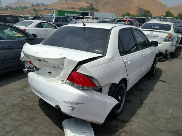 JA3AJ26E54U065388 - 2004 MITSUBISHI LANCER ES WHITE photo 4