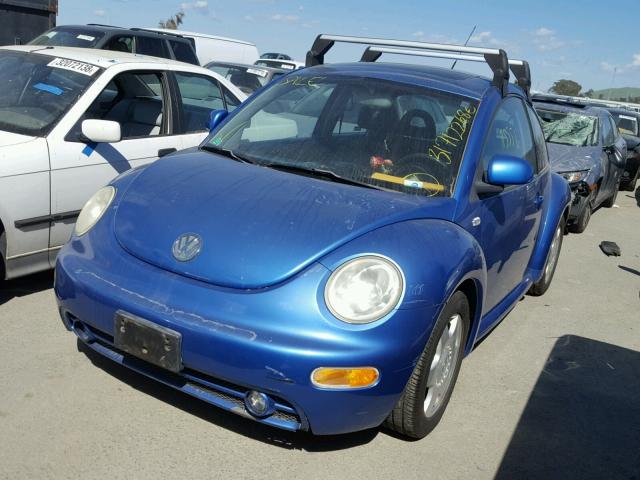 3VWCC21C4YM463371 - 2000 VOLKSWAGEN NEW BEETLE 蓝色 照片 2