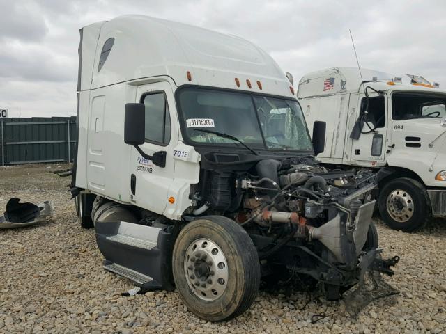 3AKJGLD51GSHC0001 - 2016 FREIGHTLINER CASCADIA 1 WHITE photo 1