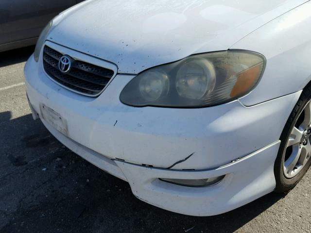 2T1BY32E65C352623 - 2005 TOYOTA COROLLA XR 白色 照片 9