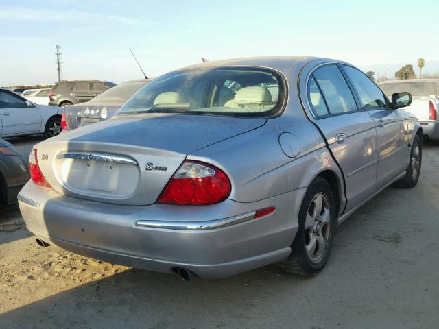 SAJDA01C0YFL53081 - 2000 JAGUAR S-TYPE SILVER photo 4