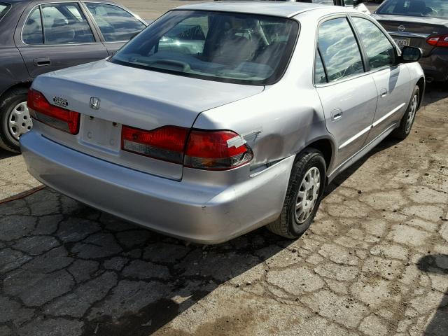 1HGCF86621A046125 - 2001 HONDA ACCORD VAL SILVER photo 4