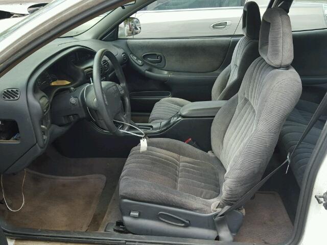 1G2WP12K4WF281532 - 1998 PONTIAC GRAND PRIX 白色 照片 5