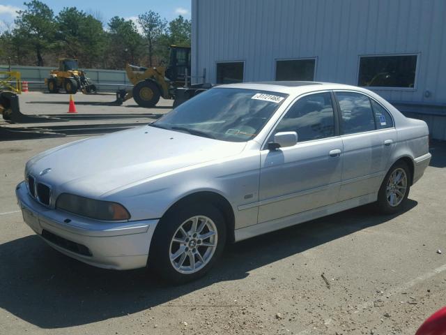 WBADT43403G029442 - 2003 BMW 525 I AUTO SILVER photo 2