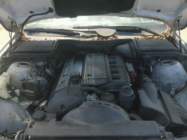 WBADT43403G029442 - 2003 BMW 525 I AUTO SILVER photo 7