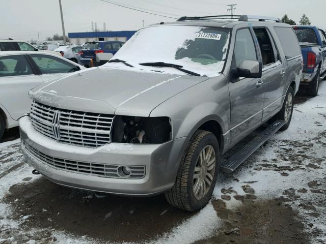 5LMFL28508LJ16458 - 2008 LINCOLN NAVIGATOR GOLD photo 2