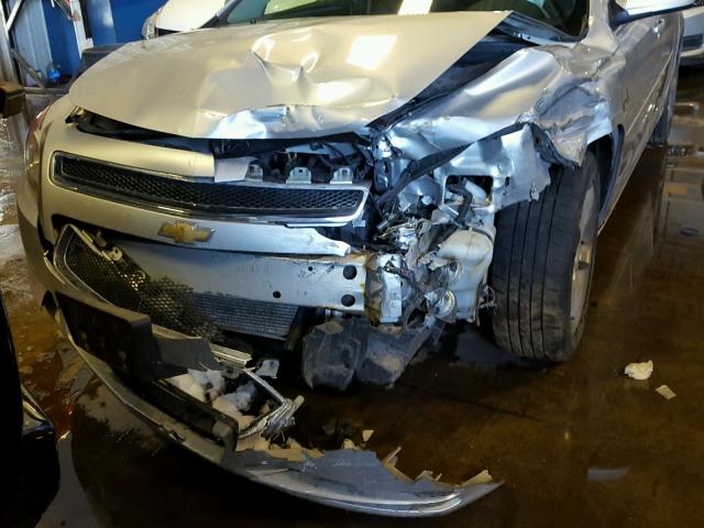 1G1ZC5E14BF173123 - 2011 CHEVROLET MALIBU 1LT 银色 照片 9