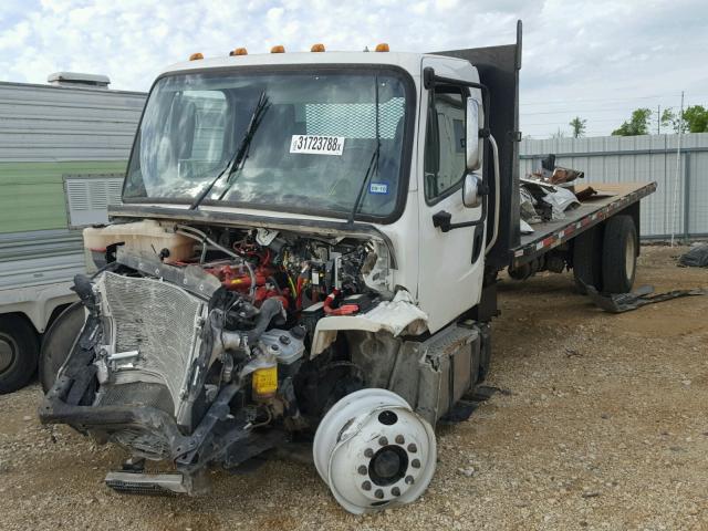 1FVACWDT0GHHD1593 - 2016 FREIGHTLINER M2 106 MED WHITE photo 2