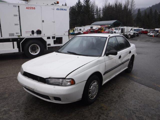 4S3BD4355T7203621 - 1996 SUBARU LEGACY L WHITE photo 2