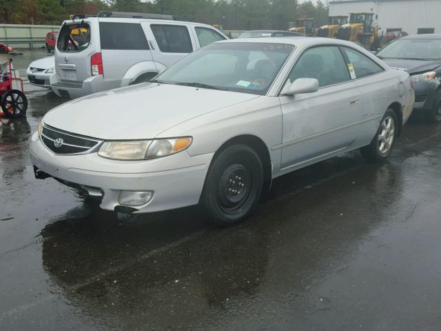 2T1CF28P21C430807 - 2001 TOYOTA CAMRY SOLA SILVER photo 2