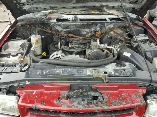 1GCDT13W42K114928 - 2002 CHEVROLET S TRUCK S1 RED photo 7