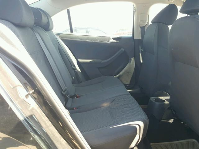 3VW2K7AJ7BM375237 - 2011 VOLKSWAGEN JETTA BASE 勃艮第红 照片 6