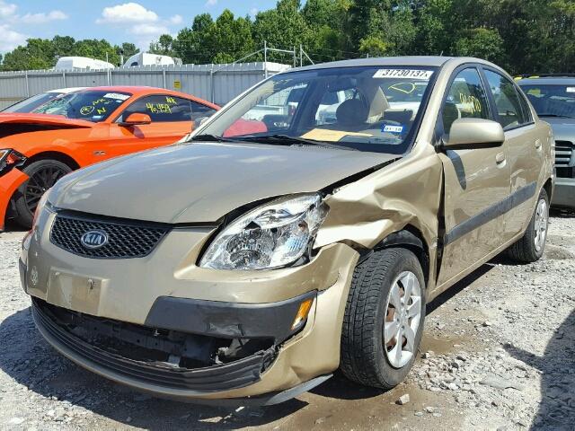 KNADE223396474294 - 2009 KIA RIO BASE GOLD photo 2