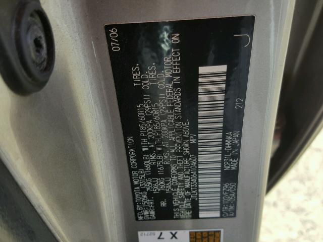 JTLKT334064104607 - 2006 TOYOTA SCION XB SILVER photo 10