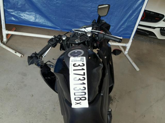 MH3RH06Y2FK004644 - 2015 YAMAHA YZFR3 BLACK photo 5