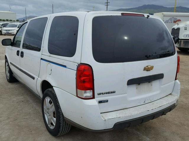 1GBDV13W18D201570 - 2008 CHEVROLET UPLANDER I WHITE photo 3