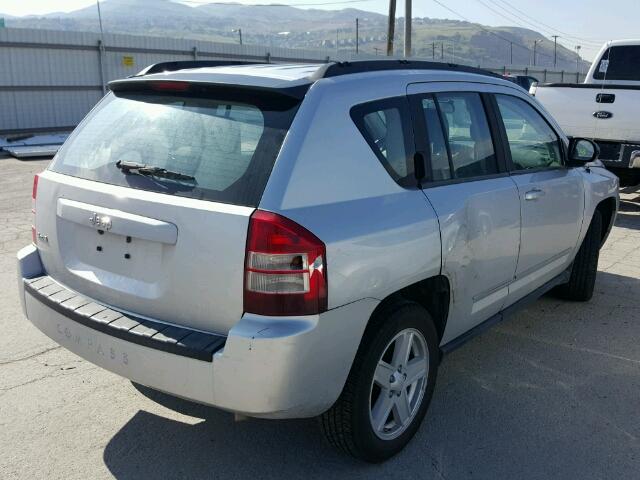 1J4NF4FB1AD611731 - 2010 JEEP COMPASS SP GRAY photo 4