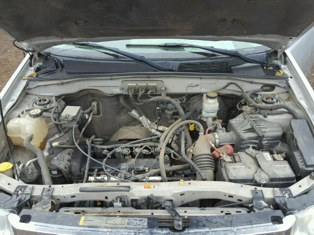 1FMCU92Z88KA97316 - 2008 FORD ESCAPE XLS GRAY photo 7