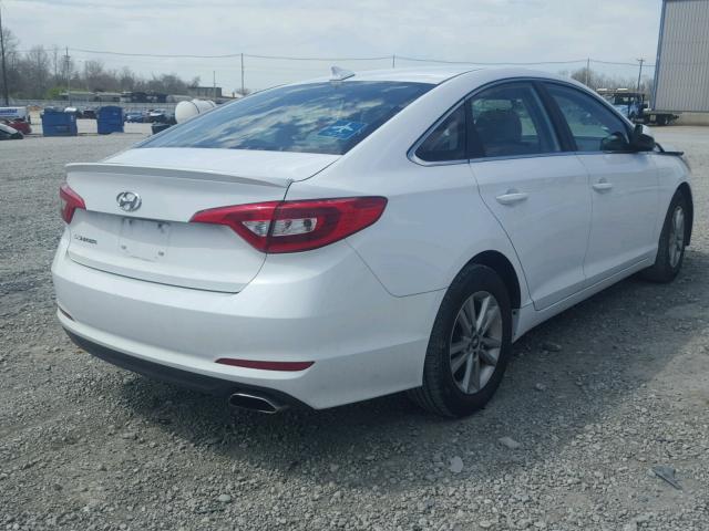 5NPE24AF3GH394794 - 2016 HYUNDAI SONATA SE WHITE photo 4