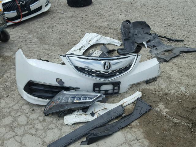 19UUB2F37GA012676 - 2016 ACURA TLX WHITE photo 9