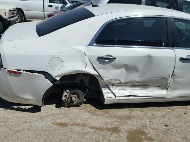 1G1ZE5EU4BF245622 - 2011 CHEVROLET MALIBU LTZ WHITE photo 9