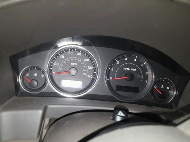 1J8HG48K16C337644 - 2006 JEEP COMMANDER BLACK photo 8