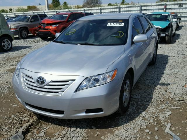 4T1BE46K57U048036 - 2007 TOYOTA CAMRY NEW SILVER photo 2