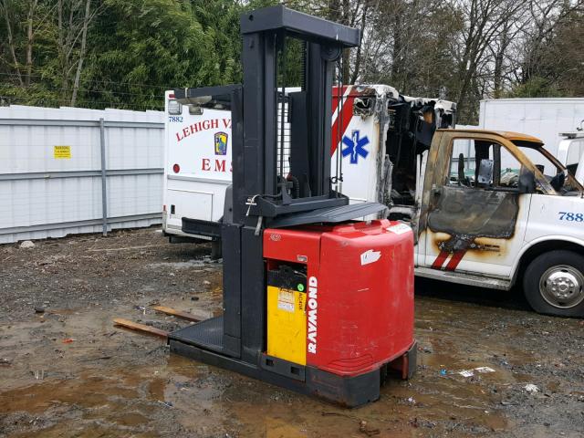 54006A02805 - 2006 RAYM FORKLIFT RED photo 3