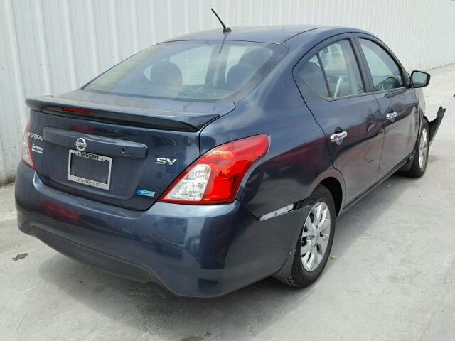 3N1CN7AP1GL900764 - 2016 NISSAN VERSA S BLUE photo 4