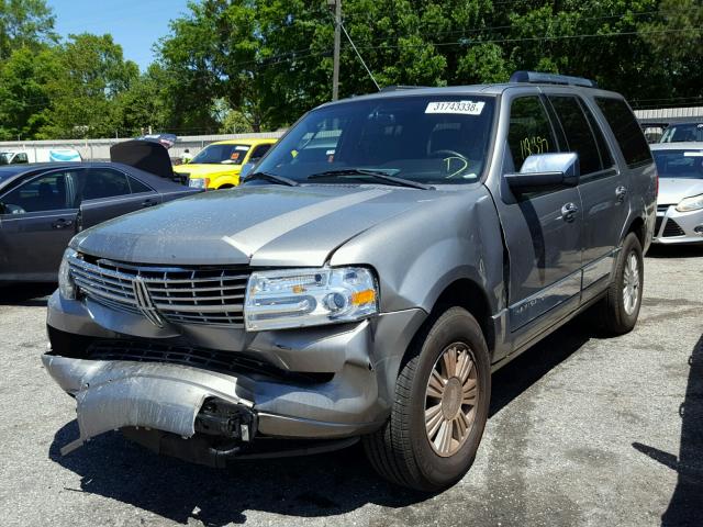 5LMFU27598LJ12701 - 2008 LINCOLN NAVIGATOR GRAY photo 2