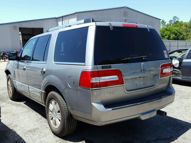 5LMFU27598LJ12701 - 2008 LINCOLN NAVIGATOR GRAY photo 3