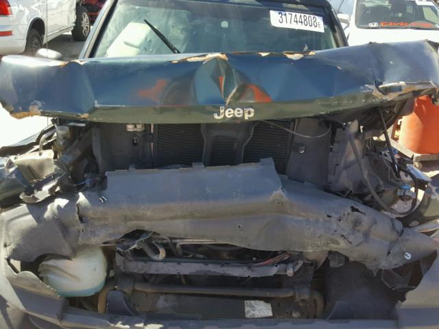 1J4GK38K25W526984 - 2005 JEEP LIBERTY RE GREEN photo 7