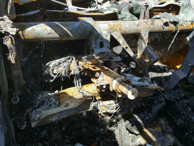 3VWBK21C52M450392 - 2002 VOLKSWAGEN NEW BEETLE 烧焦的 照片 8