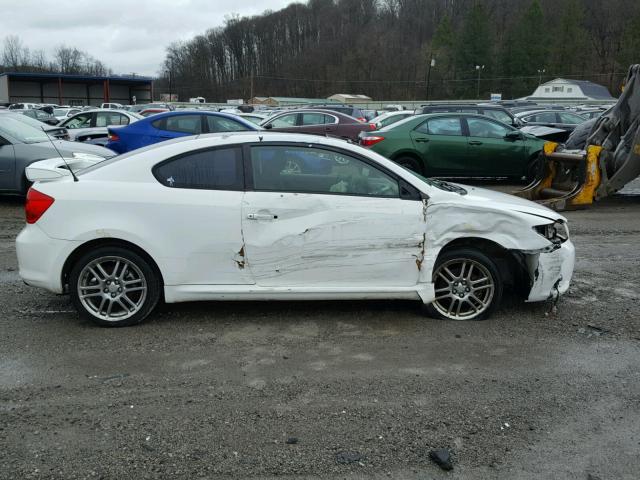 JTKDE177150020639 - 2005 TOYOTA SCION TC 白色 照片 9