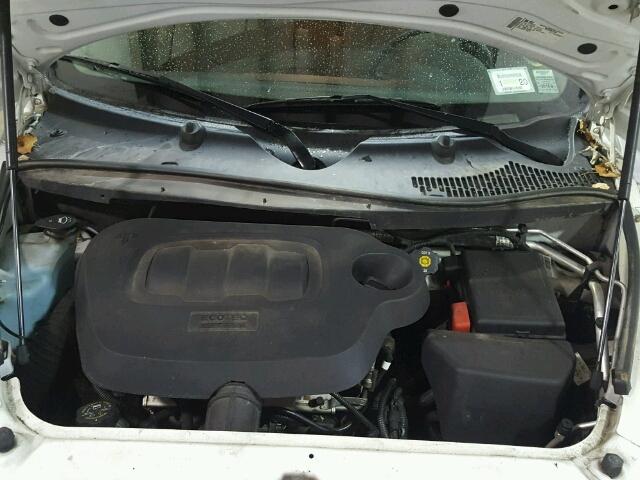 3GNCA13B49S563336 - 2009 CHEVROLET HHR LS WHITE photo 7