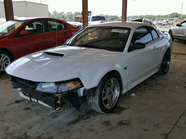 1FAFP42X21F163521 - 2001 FORD MUSTANG GT WHITE photo 2