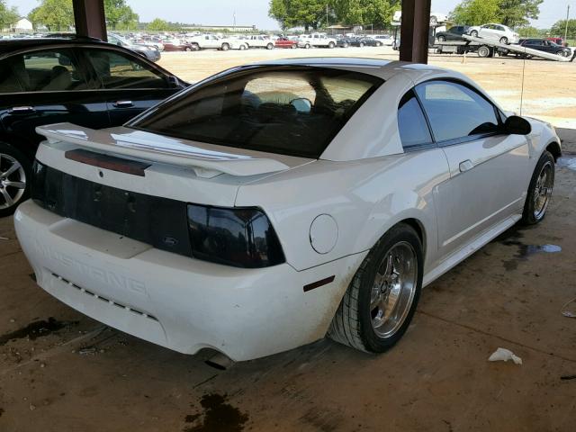 1FAFP42X21F163521 - 2001 FORD MUSTANG GT WHITE photo 4