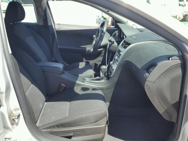 1G1ZC5E03CF226094 - 2012 CHEVROLET MALIBU 1LT ვერცხლისფერი ფოტო 5