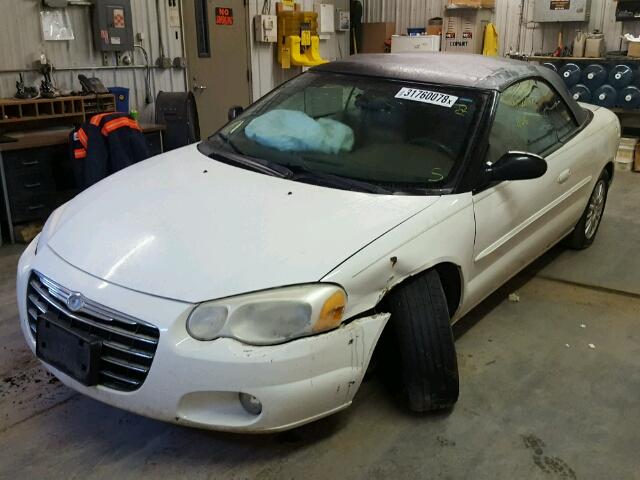 1C3EL55R74N133580 - 2004 CHRYSLER SEBRING LX WHITE photo 2