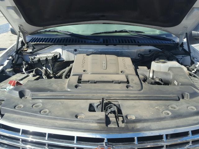 5LMJJ3J51DEL06154 - 2013 LINCOLN NAVIGATOR 白色 照片 7