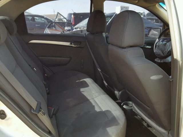 KL1TD5DE2AB111473 - 2010 CHEVROLET AVEO LS SILVER photo 6