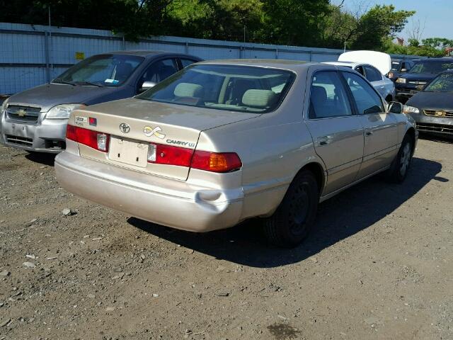 JT2BG22K710549185 - 2001 TOYOTA CAMRY CE BEIGE photo 4