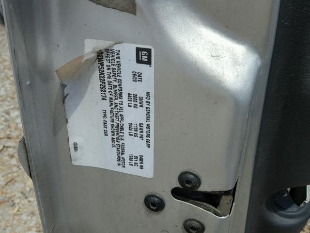 1G2WP52K22F292174 - 2002 PONTIAC GRAND PRIX SILVER photo 10