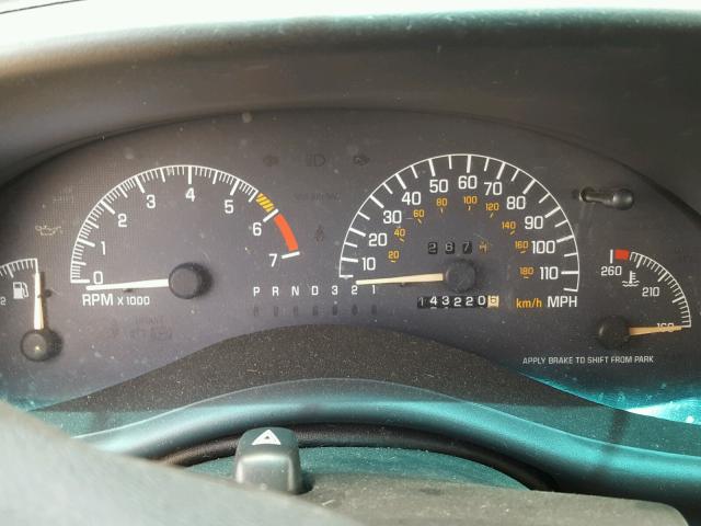 1G2WP52K22F292174 - 2002 PONTIAC GRAND PRIX SILVER photo 8