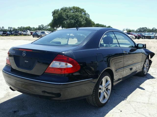 WDBTJ56HX8F253287 - 2008 MERCEDES-BENZ CLK 350 BLACK photo 4