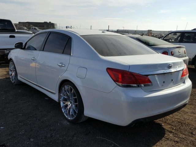 4T1BK3DB0CU471817 - 2012 TOYOTA AVALON BAS WHITE photo 3