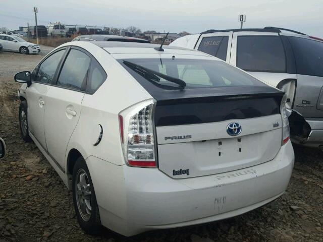 JTDKN3DU1A0156302 - 2010 TOYOTA PRIUS WHITE photo 3